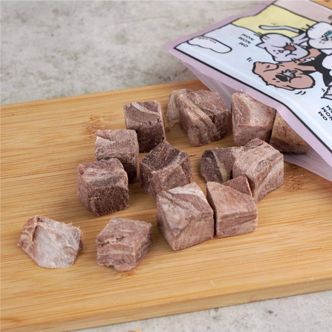 陪心滿嘴塊肉 凍乾貓狗零食 原野骰子鹿 40g (貓犬用) 到期日: 8/2025